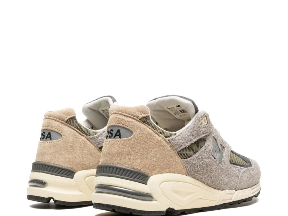 New Balance X Teddy Santis 990 V2 “Made In The Usa” - Image 4