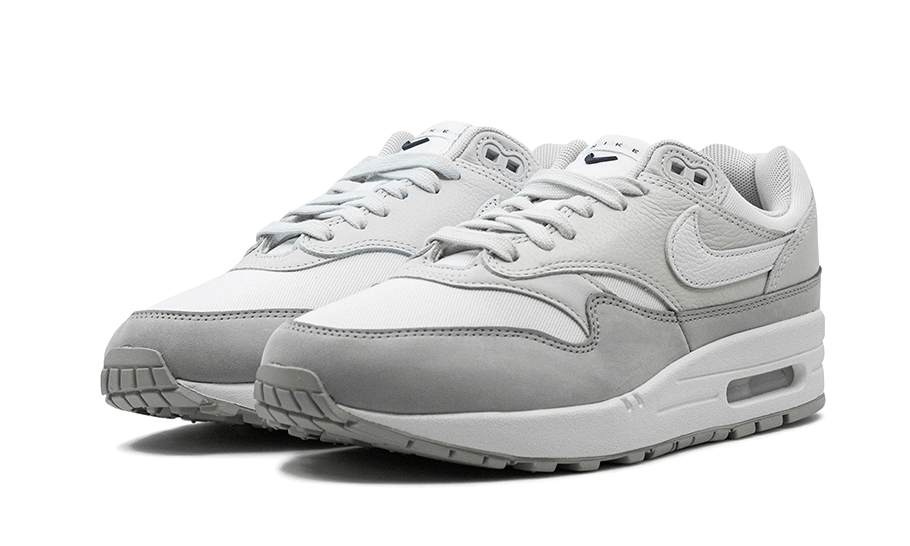 Alternative view of Nike Air Max 1 87 Lx Light Smoke Gray