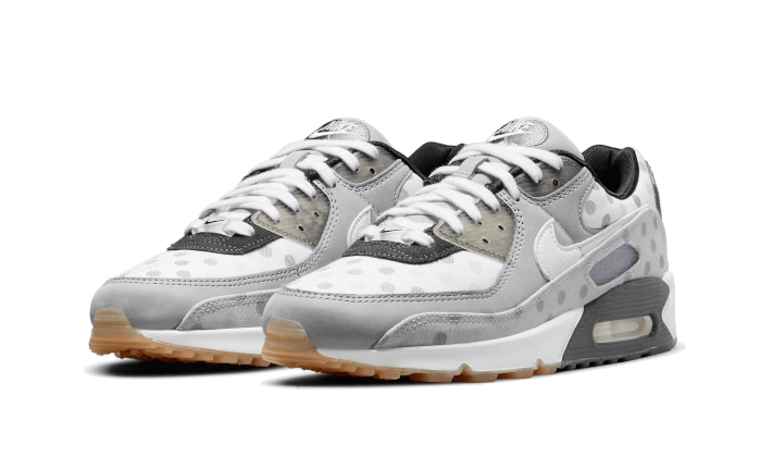 Alternative view of Nike Air Max 90 Nrg White Polka