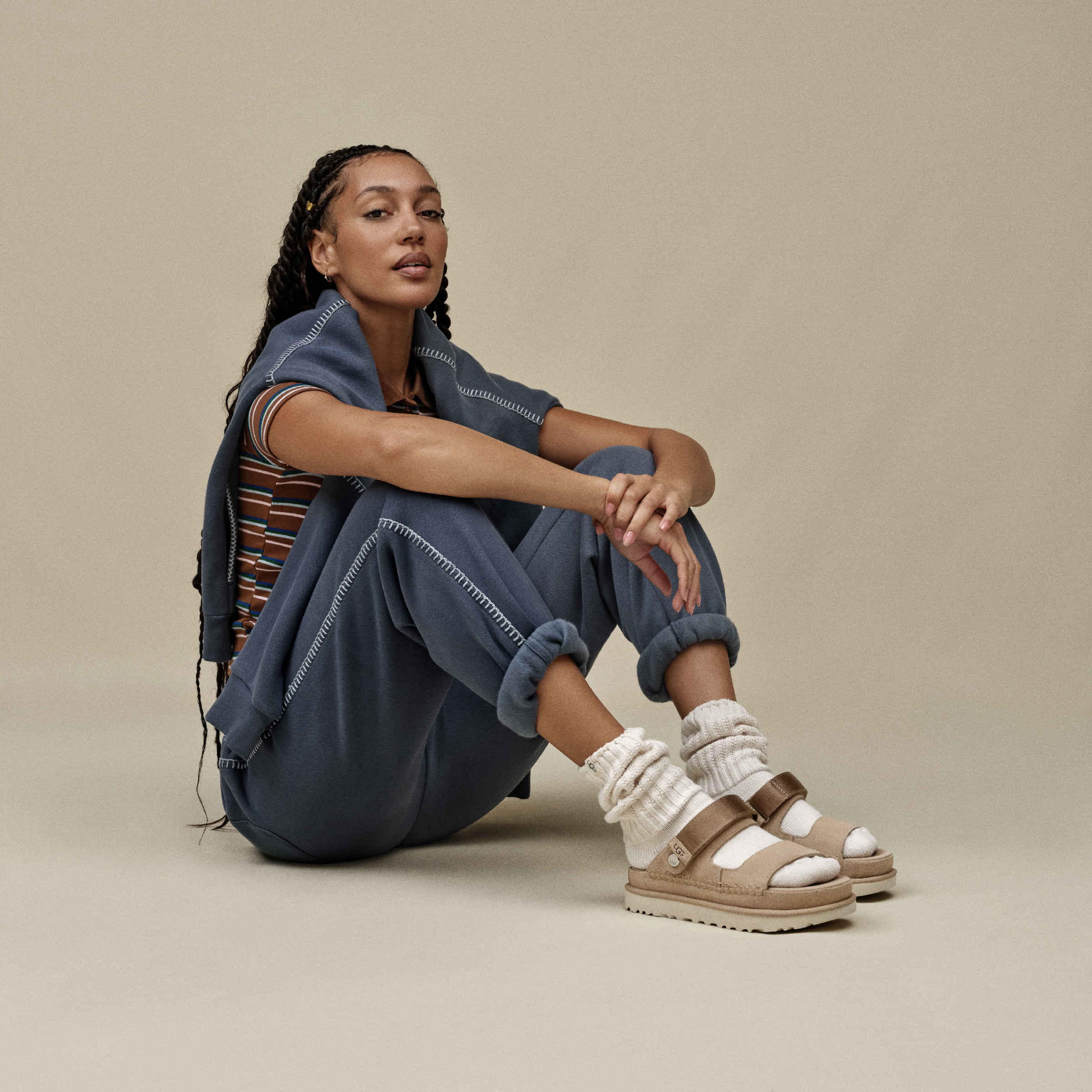 Ugg Women’S Goldenstar Glide Sand - Image 6