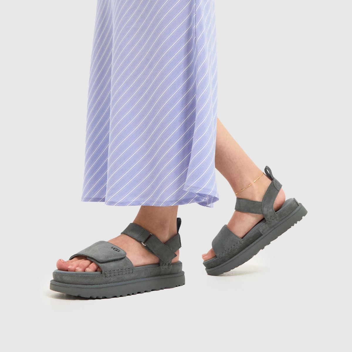 Ugg Women’S Goldenstar Sandal Rainstorm - Image 7