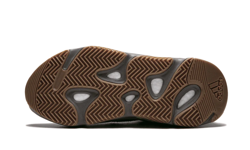 Yeezy 700 Mauve - Image 4