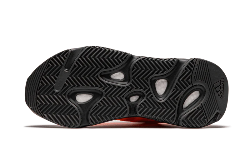 Yeezy 700 Mnvn Orange - Image 4