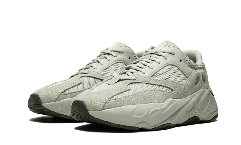 Alternative view of Yeezy 700 Salt