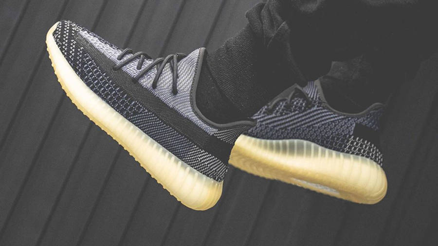 Yeezy Boost 350 V2 Carbon - Image 6
