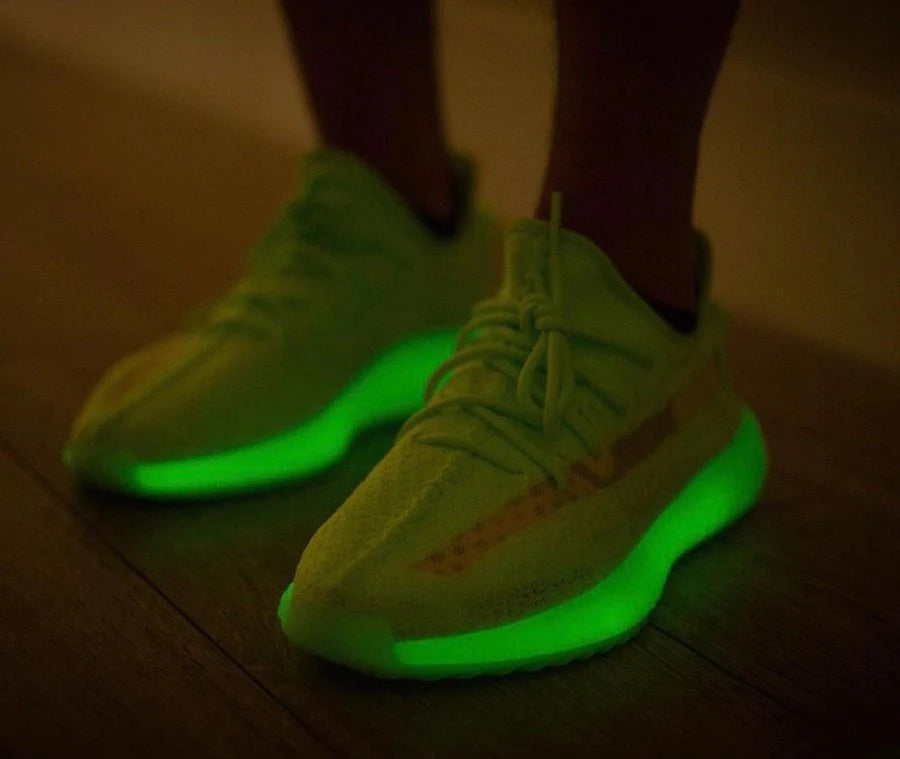 Yeezy Boost 350 V2 Glow In The Dark - Image 6