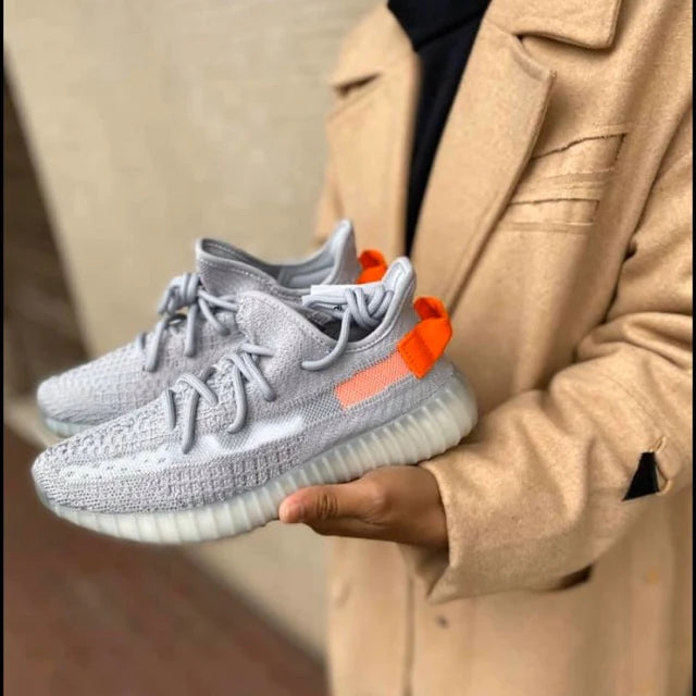 Yeezy Boost 350 V2 Tail Light - Image 5