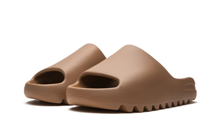 Alternative view of Yeezy Slide Core