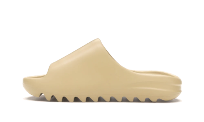 Yeezy Slide Desert Sand - Image 6